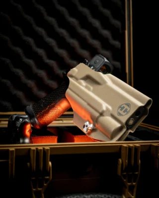 LIGHTNING HOLSTER